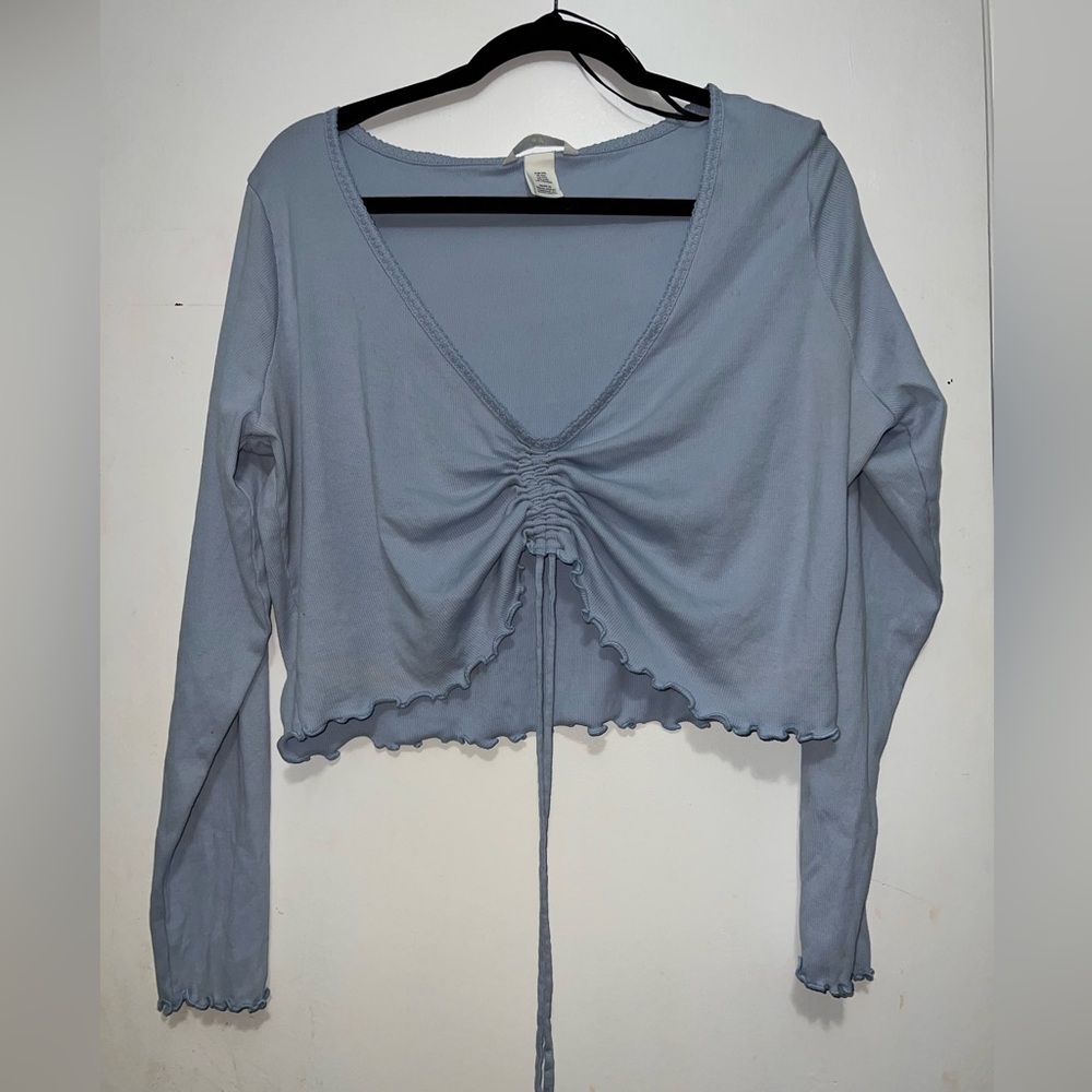 H&M Women's Light Blue Ruched Crop Top